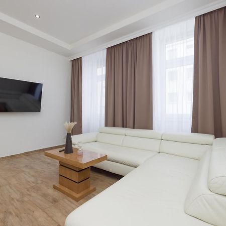 Favoriten Dream Apartment 1100 Вена Экстерьер фото