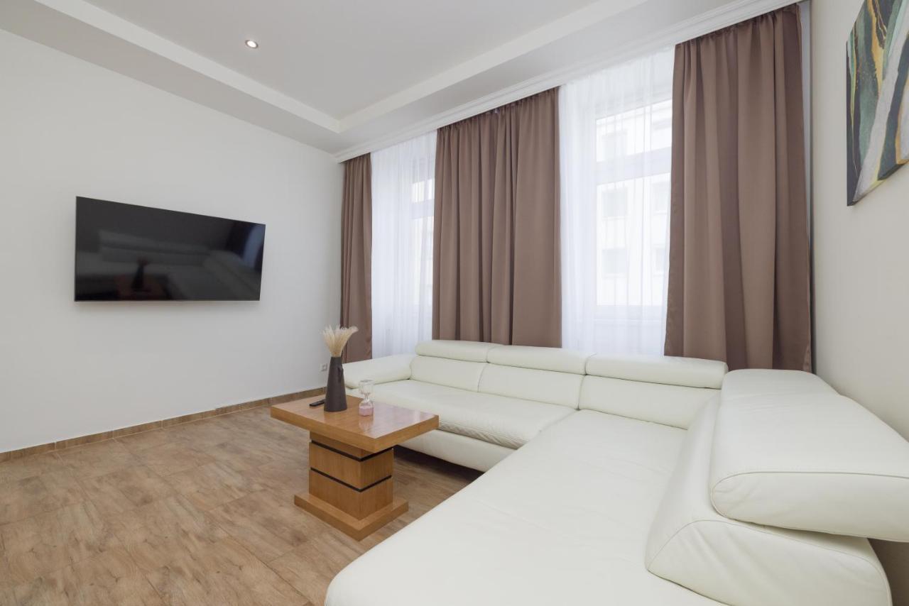 Favoriten Dream Apartment 1100 Вена Экстерьер фото